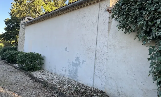 Rénovation de façade au Domaine de Conillières, Saint-Maximin-la-Sainte-Baume, Peinture Gameiro