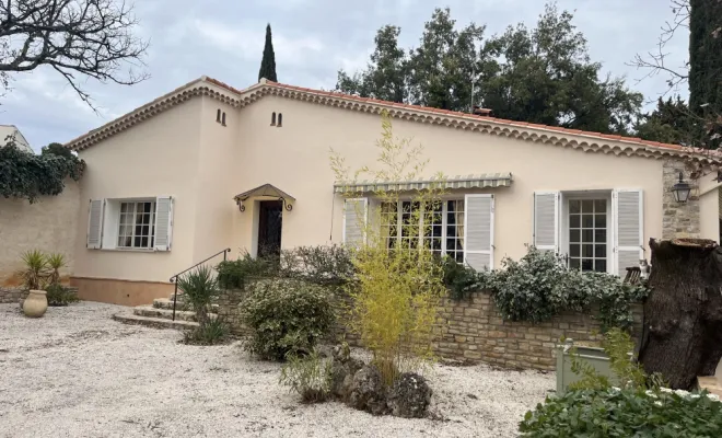 Rénovation de façade au Domaine de Conillières, Saint-Maximin-la-Sainte-Baume, Peinture Gameiro